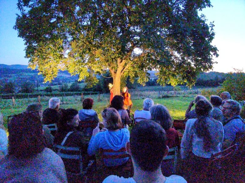 A few readings on culture and cultural industries